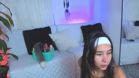 Snapshot of charlotte_copper chatting on October 15, 2025, 9:42 am Charlotte online show from October 15, 2025, 9:42 am