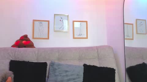 Snapshot of charlotte_copper chatting on June 7, 2026, 9:35 am Charlotte online show from June 7, 2026, 9:35 am
