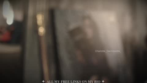 Snapshot of charlotte_germanotta_ chatting on February 3, 2025, 2:24 pm Charlotte online show from February 3, 2025, 2:24 pm