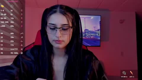 Charlotte  online show from October 8, 2025, 9:45 pm