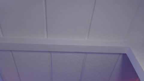 Charlotte  online show from November 27, 2025, 9:39 pm