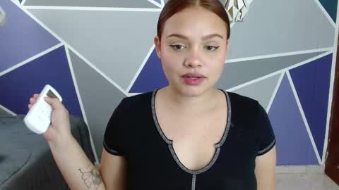 Snapshot of charlotte_greyx chatting on November 15, 2025, 5:53 pm Charlotte online show from November 15, 2025, 5:53 pm