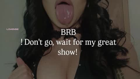 Snapshot of charlotte_line chatting on October 13, 2025, 2:06 pm charlotte_line online show from October 13, 2025, 2:06 pm