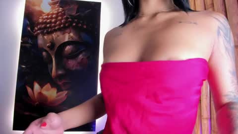 Snapshot of charlotte_mitchell_25 chatting on May 20, 2026, 2:23 pm CHARLOTTE online show from May 20, 2026, 2:23 pm