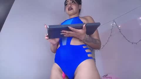 charlotte_princess_1 online show from May 5, 2026, 4:31 am