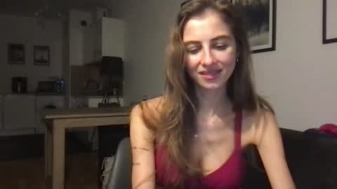 Snapshot of charlotte_roche chatting on February 27, 2025, 4:21 pm Charlotte Roche online show from February 27, 2025, 4:21 pm