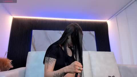 Snapshot of charlotte_whitee1 chatting on November 25, 2025, 11:32 am Charlotte Everyday From 0700 to 1300 Col Time online show from November 25, 2025, 11:32 am