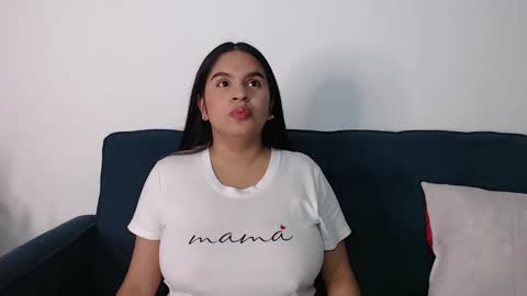 Snapshot of charlottecutie_1 chatting on November 19, 2025, 9:20 am Charlotte and Eric online show from November 19, 2025, 9:20 am