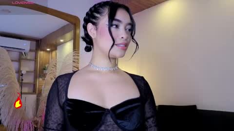 Charlote online show from June 7, 2026, 3:21 am