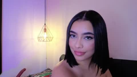 Charlote online show from June 25, 2026, 5:12 am