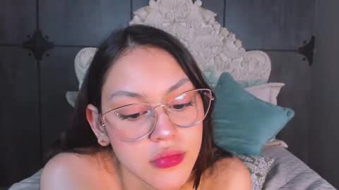 Snapshot of charlottegray_1 chatting on November 2, 2025, 12:57 am charlottegray_1 online show from November 2, 2025, 12:57 am