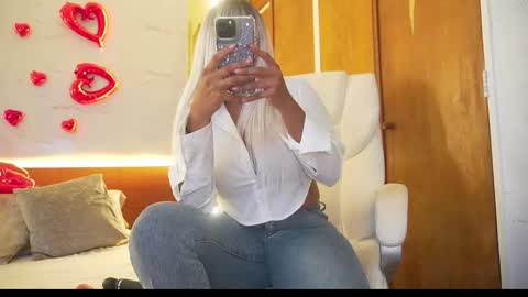 Charlottekiss online show from February 17, 2026, 11:22 pm