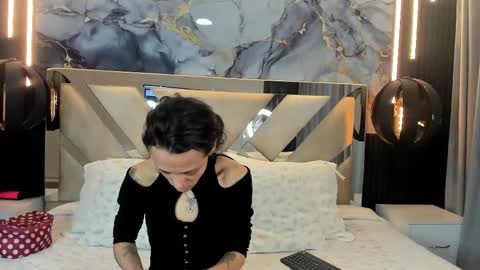 Snapshot of charlottekraviz chatting on March 10, 2026, 3:11 am Charlotte online show from March 10, 2026, 3:11 am