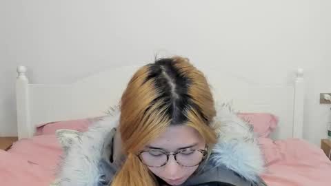 Snapshot of charlottelin chatting on November 29, 2025, 8:34 pm Charlotte online show from November 29, 2025, 8:34 pm