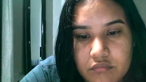Snapshot of charlottequeen_21 chatting on June 14, 2026, 2:30 pm charlottequeen_21 online show from June 14, 2026, 2:30 pm