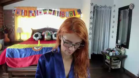 Snapshot of charlottewillson chatting on June 16, 2026, 4:09 pm Charlotte online show from June 16, 2026, 4:09 pm