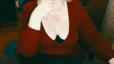 CharlotteXTasty online show from December 9, 2024, 5:41 pm