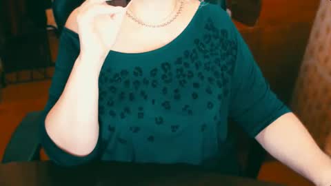 CharlotteXTasty online show from December 10, 2024, 11:22 am