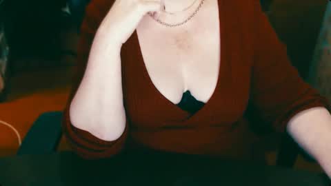 CharlotteXTasty online show from December 26, 2024, 4:14 pm