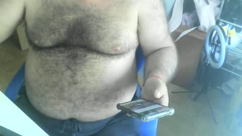 charly online show from June 16, 2026, 8:39 am