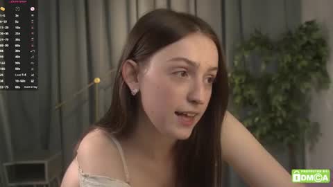 Snapshot of charming_flower chatting on June 20, 2026, 8:33 pm MarselinMarsi inst ptj mars online show from June 20, 2026, 8:33 pm