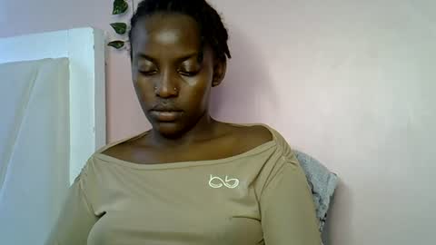 Snapshot of charmingdime chatting on June 25, 2026, 9:14 am charmingdime online show from June 25, 2026, 9:14 am