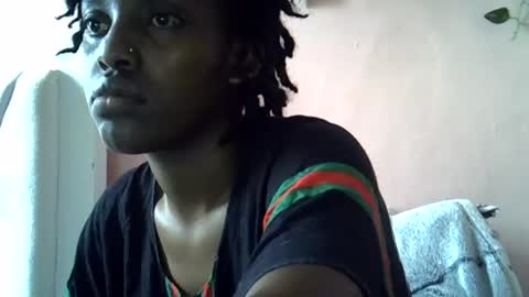 Snapshot of charmingdime chatting on July 4, 2026, 10:32 am charmingdime online show from July 4, 2026, 10:32 am