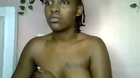 Snapshot of charmingdime chatting on July 16, 2026, 5:35 am charmingdime online show from July 16, 2026, 5:35 am