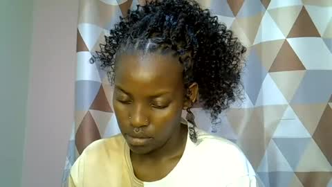 Snapshot of charmingdime chatting on August 1, 2026, 4:28 pm charmingdime online show from August 1, 2026, 4:28 pm