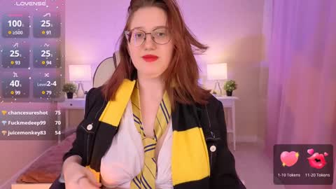 Snapshot of charmygrace chatting on December 16, 2024, 6:05 pm Grace online show from December 16, 2024, 6:05 pm