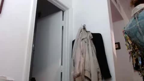 Miss Chocolate online show from November 12, 2025, 9:10 am