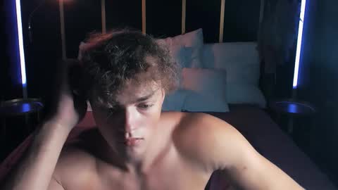 Snapshot of chase_muscular chatting on September 16, 2025, 10:05 am Chase online show from September 16, 2025, 10:05 am