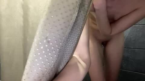 Vicky online show from March 7, 2025, 7:38 pm