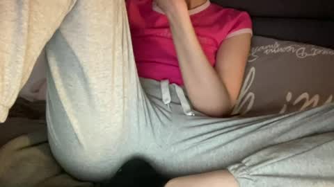 Vicky online show from June 29, 2026, 7:47 pm