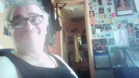 chatboxlee online show from July 14, 2026, 12:11 pm