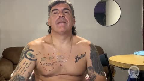 chato012 online show from May 1, 2026, 2:05 am