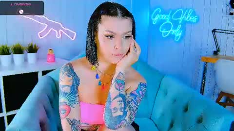 Snapshot of chaturkaterina chatting on July 10, 2026, 3:33 am Miss Harmony online show from July 10, 2026, 3:33 am