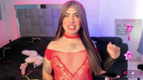 Sophie  online show from May 17, 2026, 7:54 pm