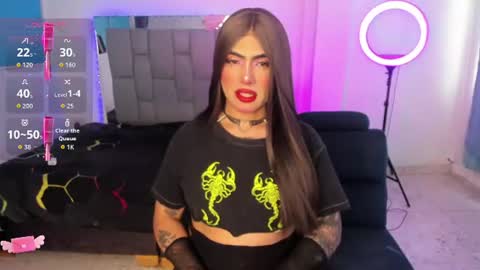Sophie  online show from July 1, 2026, 7:35 pm