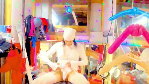 Snapshot of chavezechavez4207 chatting on November 26, 2025, 9:54 am MasterPRO online show from November 26, 2025, 9:54 am