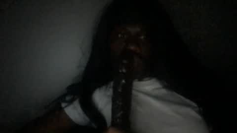 NNJSUBBLKBOI online show from April 26, 2026, 12:08 am