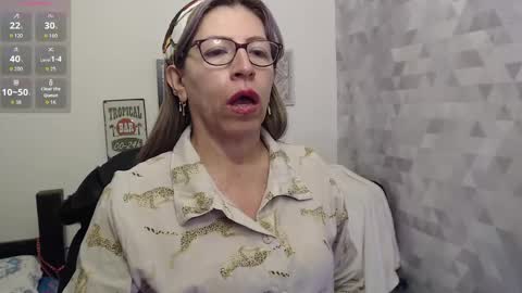 CHAYLA VICTORIA RUIZ  online show from September 15, 2025, 9:26 pm