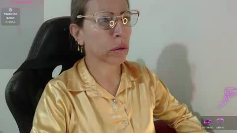 CHAYLA VICTORIA RUIZ  online show from July 2, 2026, 9:59 am