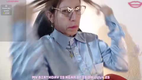 CHAYLA VICTORIA RUIZ  online show from July 16, 2026, 9:37 am