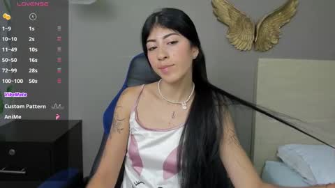 Snapshot of chaymae_nah chatting on December 5, 2024, 3:59 am isabel online show from December 5, 2024, 3:59 am