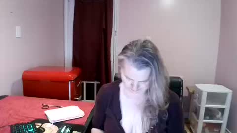 Snapshot of chealsiek chatting on November 11, 2025, 11:38 pm chealsiek online show from November 11, 2025, 11:38 pm