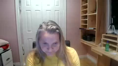 Snapshot of chealsiek chatting on December 1, 2025, 3:22 am chealsiek online show from December 1, 2025, 3:22 am