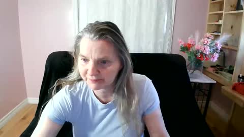 Snapshot of chealsiek chatting on May 21, 2026, 3:41 pm chealsiek online show from May 21, 2026, 3:41 pm