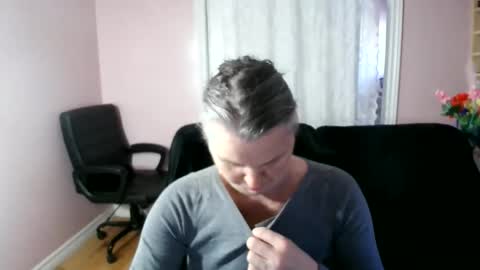 Snapshot of chealsiek chatting on May 22, 2026, 3:39 pm chealsiek online show from May 22, 2026, 3:39 pm