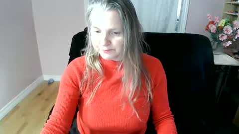 Snapshot of chealsiek chatting on May 27, 2026, 2:25 pm chealsiek online show from May 27, 2026, 2:25 pm